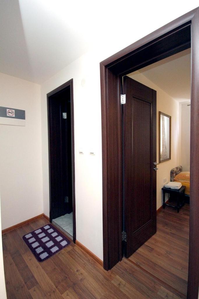 Apartments Kojic Бар Номер фото