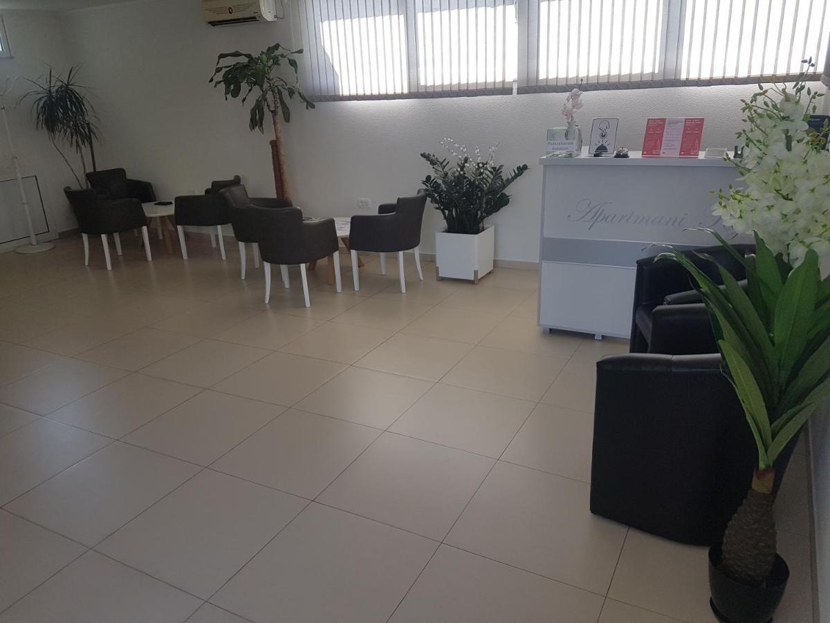 Apartments Kojic Бар Екстер'єр фото